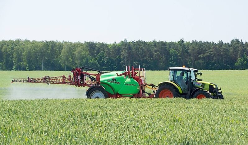 
								MD KR gezogene Feldspritze Goliat PHB 2500 L , 3000l, 3600l, 4200l, 5200l, 6000l, 8000 L full									