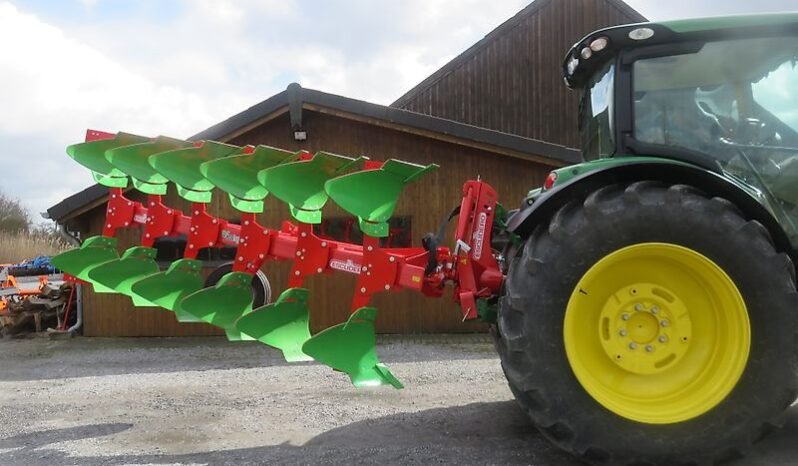 
								ESCUDERO agroXX — CHRF–6 Schar – Ecologic Onland Dreh-Schälpflug- full									