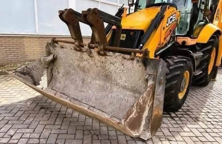 
								JCB 3CX full									