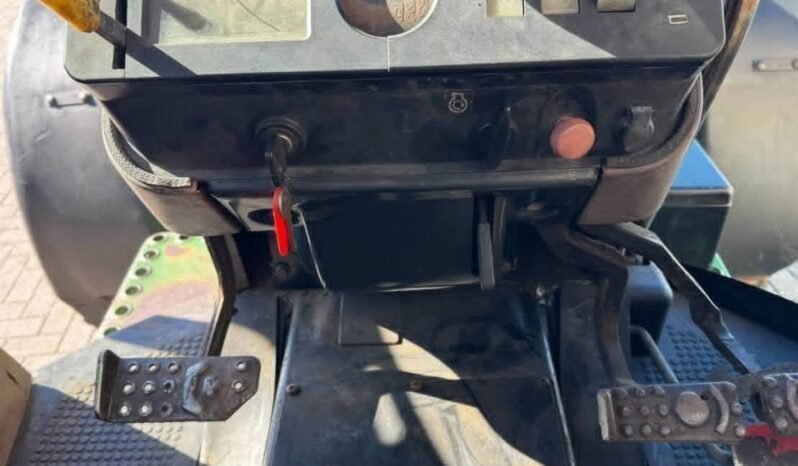 
								JOHN DEERE 2850SA full									