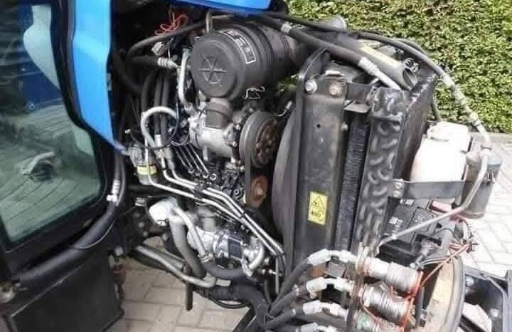 
								New Holland Boomer 3050 Turbo full									
