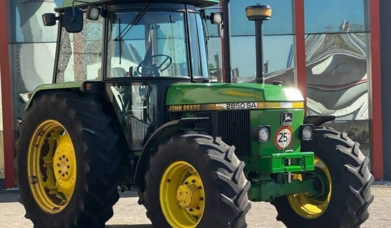 
								JOHN DEERE 2850SA full									