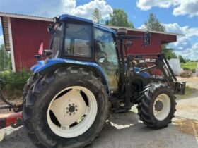 TRACTEUR NEW HOLLAND TS115 avec Chargeur Frontal ISME