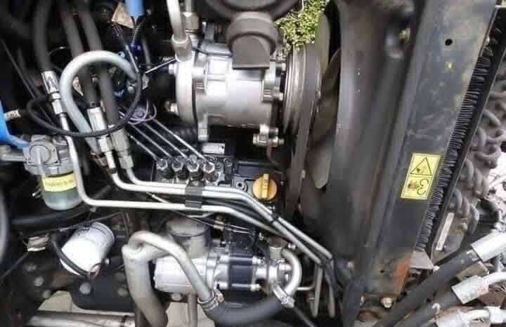 
								New Holland Boomer 3050 Turbo full									