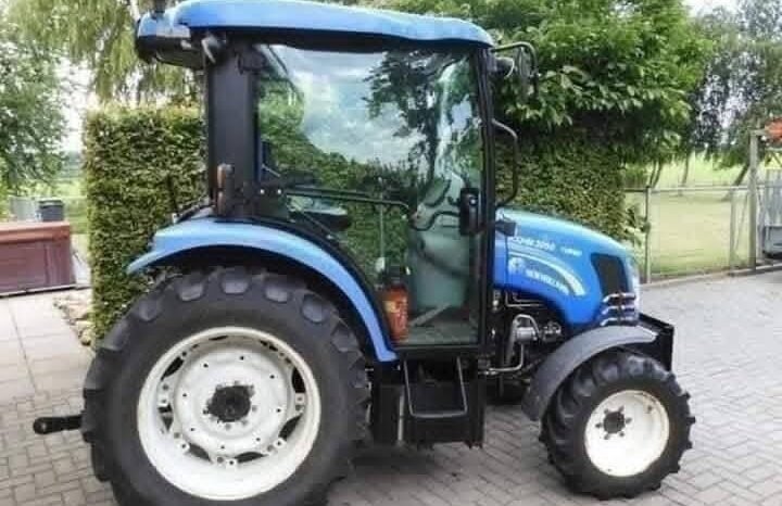 
								New Holland Boomer 3050 Turbo full									