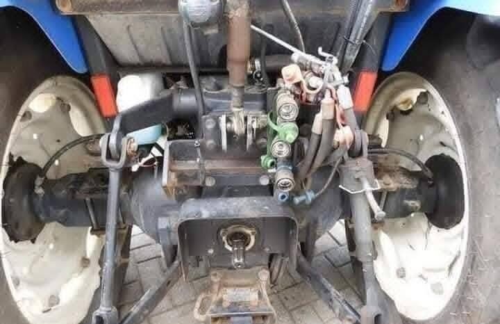 
								New Holland Boomer 3050 Turbo full									