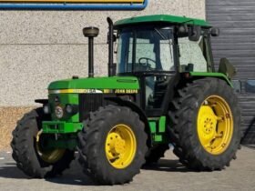 JOHN DEERE 2850SA