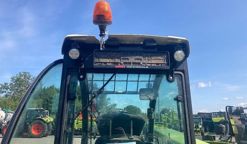 
								Claas SCORPION 741 full									
