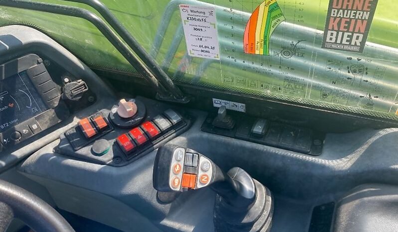 
								Claas SCORPION 741 full									