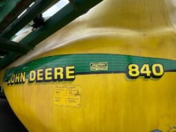 
										John Deere 840 full									