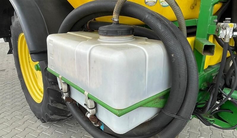 
								John Deere 840 full									