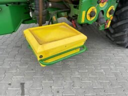
										John Deere 840 full									