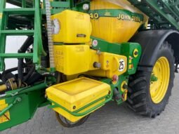 
										John Deere 840 full									