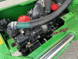 
										John Deere 840 full									