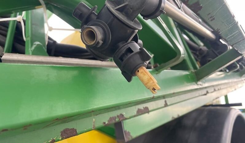 
								John Deere 840 full									