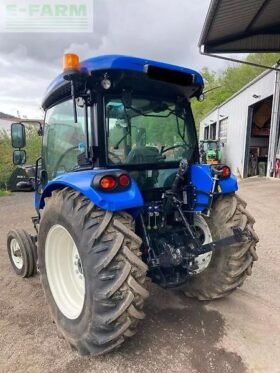 New Holland t4. 65s