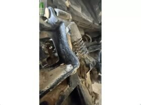 New Holland t8.300