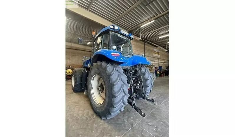 
								New Holland t8.300 full									