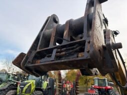 
										Caterpillar TH 357 D full									