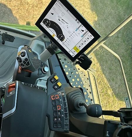 
								Claas TRION 520 full									
