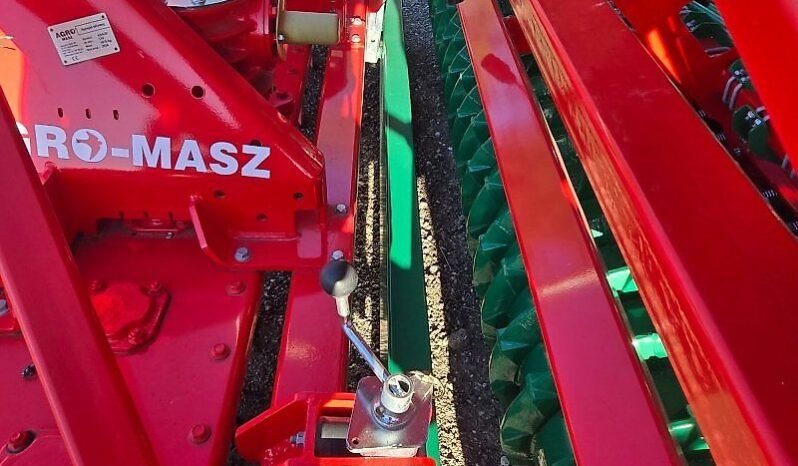 
								AGRO-MASZ Säkombination Kreiselegge ANA 30 + Sämaschine SN 301 Doppelscheibenschare full									