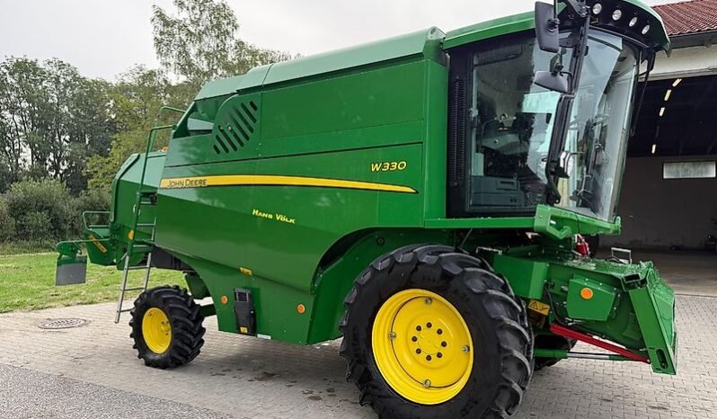 
								John Deere W330 full									