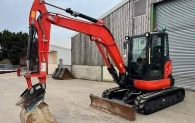 Mini pelle Kubota U55-4 5 tonnes