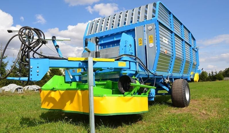 
								MD ZM Ladewagen mit Mähwerk T635/1 full									