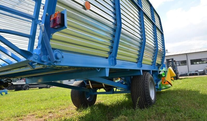 
								MD ZM Ladewagen mit Mähwerk T635/1 full									