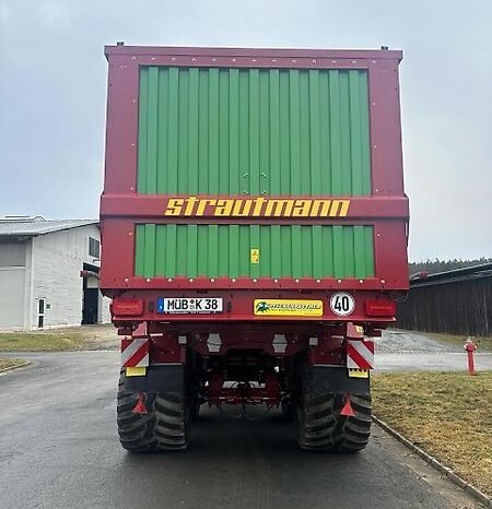 
								Strautmann Giga-Vitesse CFS 4002 full									
