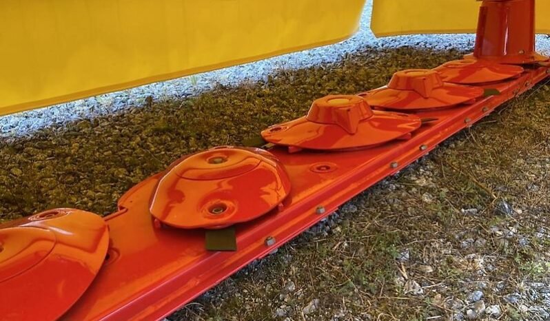 
								Pöttinger NOVACAT 302 full									
