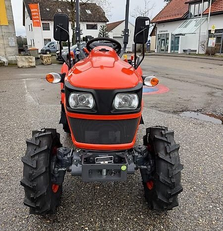 
								Kubota EK1-261 full									