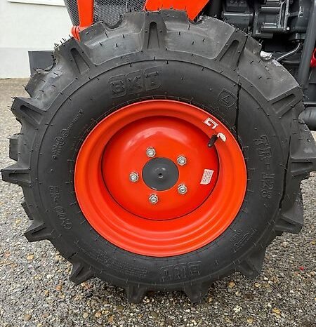 
								Kubota EK1-261 full									