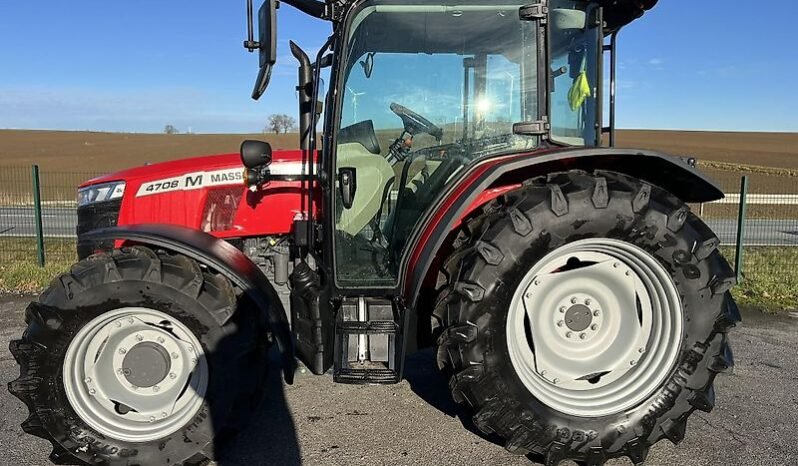 
								Massey Ferguson 4708 M Essential full									