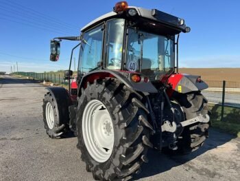 Massey Ferguson 4708 M Essential