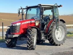 
										Massey Ferguson 4708 M Essential full									