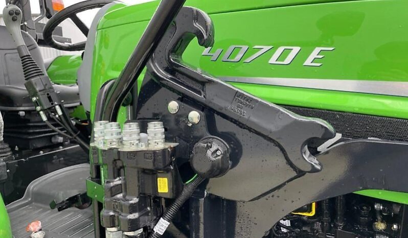 
								Deutz-Fahr 4070 E full									