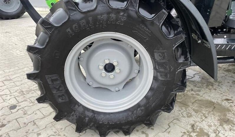 
								Deutz-Fahr 4070 E full									