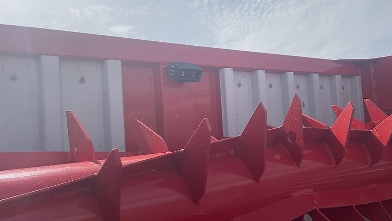 
								Pöttinger JUMBO 8450 DB full									