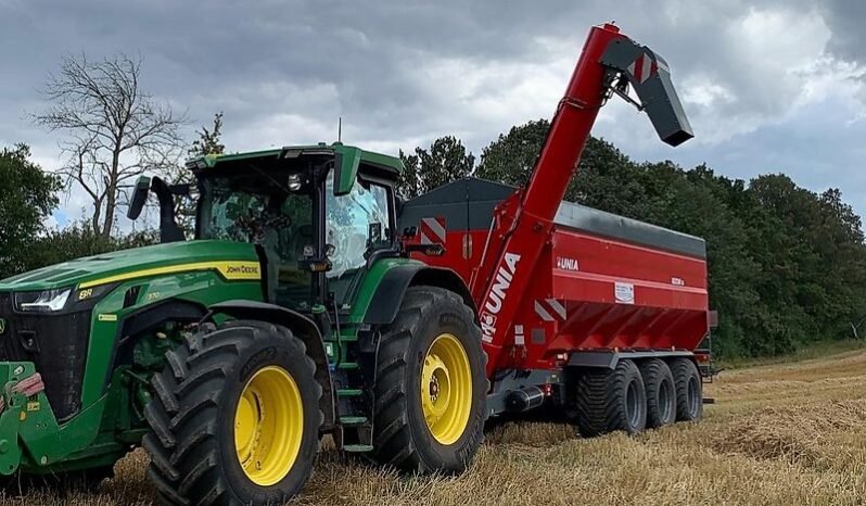 
								Unia BIZON 36 Überladewagen 36 m³; 500 to/h; full									