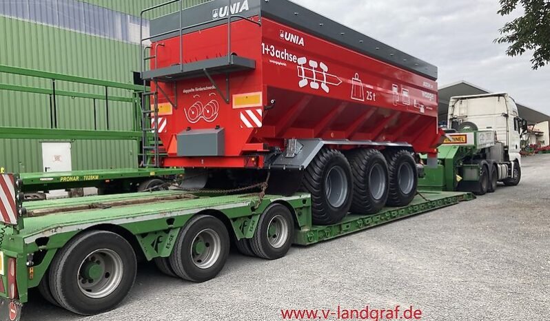 
								Unia BIZON 36 Überladewagen 36 m³; 500 to/h; full									