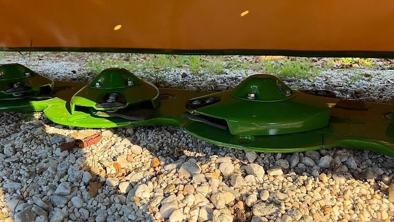 
								Krone ActiveMow 280 full									