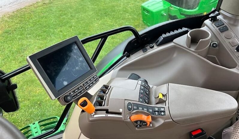 
								John Deere 6130R Autopower full									
